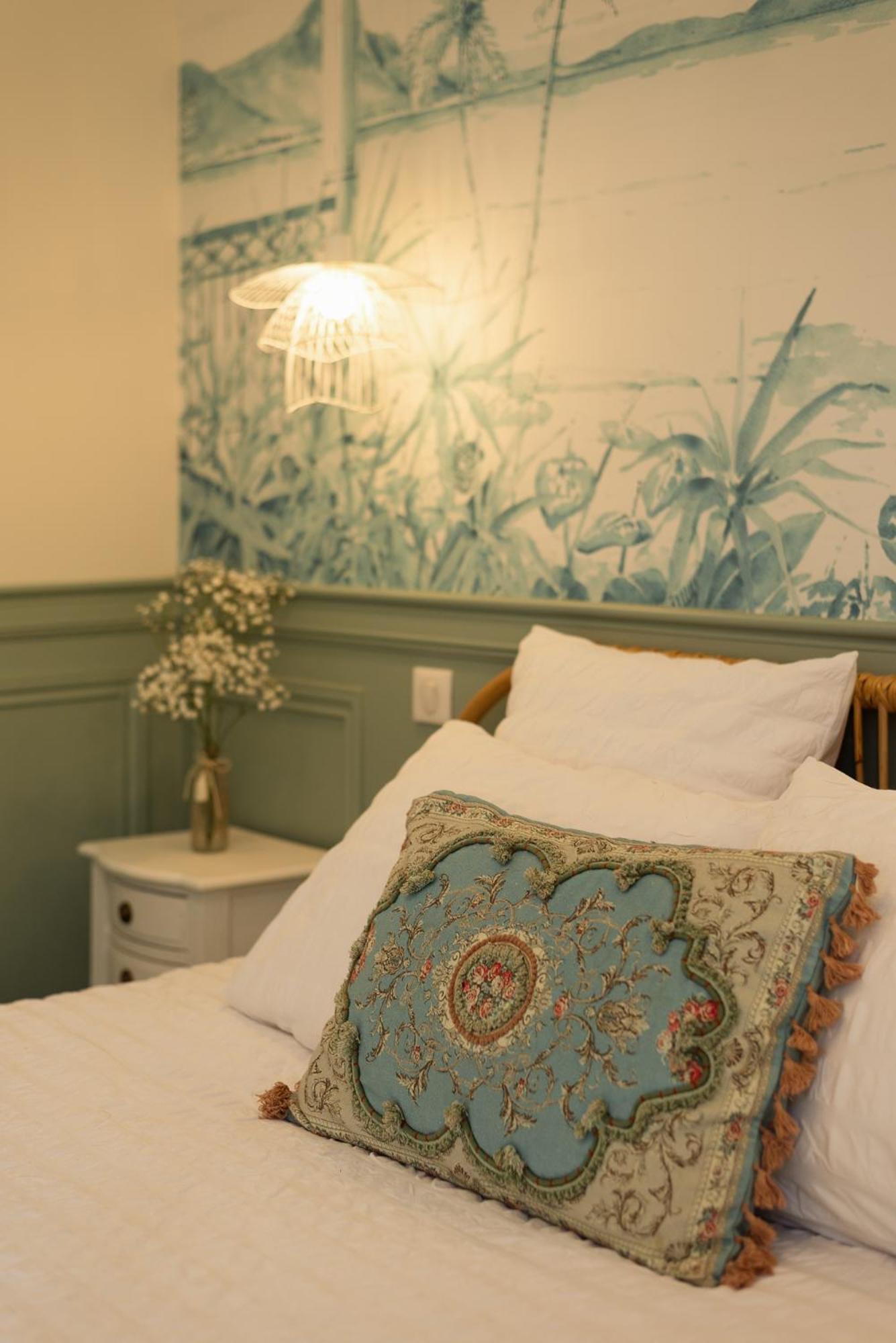 Bed and Breakfast Manoir De Laroque Delprat Autoire Exterior foto